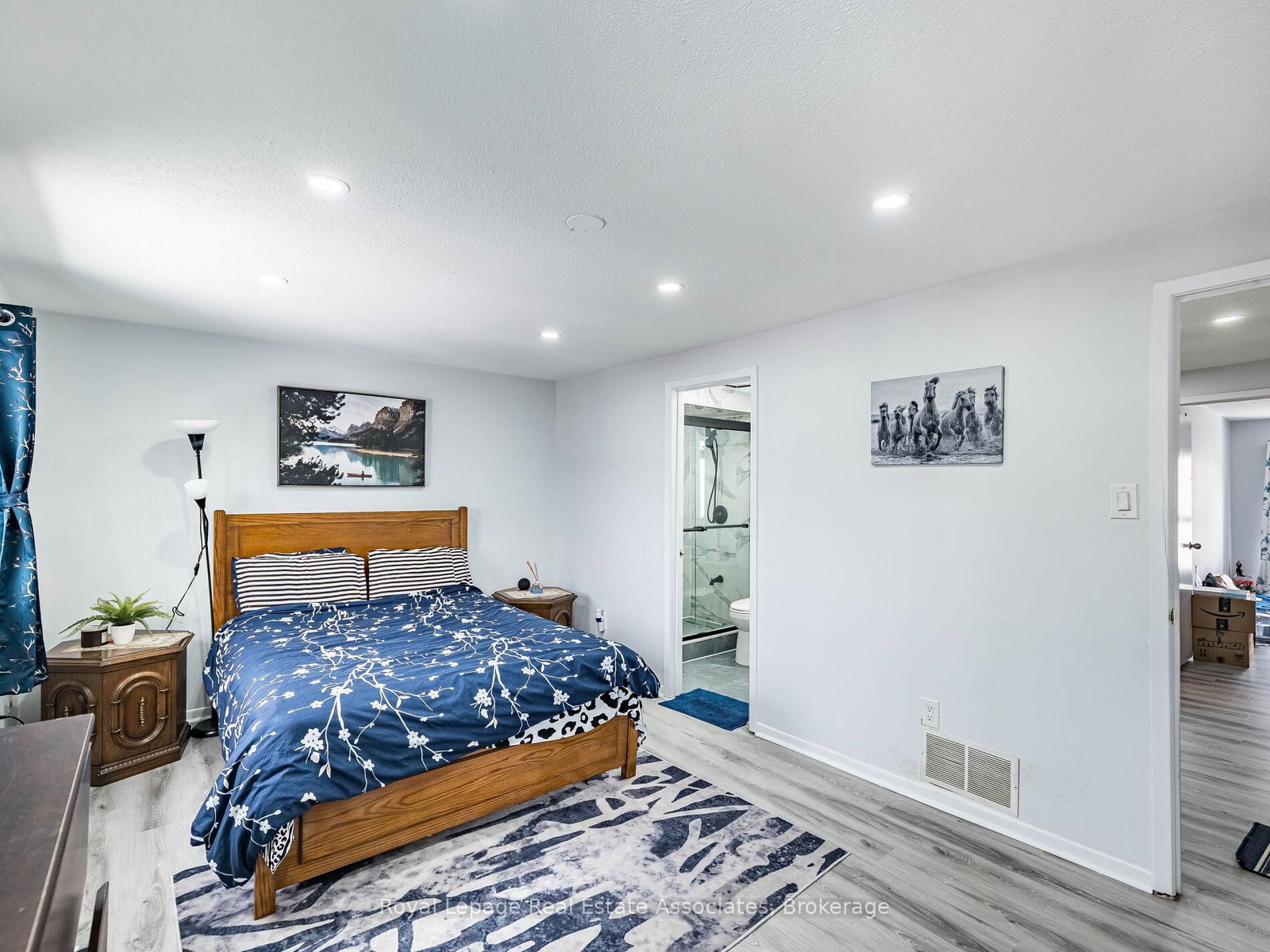 Townhouse for sale at 19 Gatwick Lane, Brampton, Ontario, L6S 2E4 - Northgate - MLS: W12844500