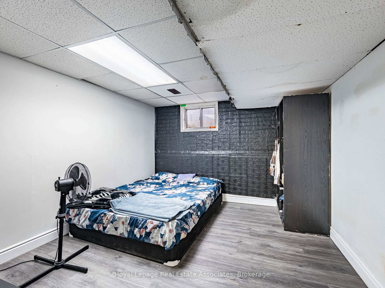 Townhouse for sale at 19 Gatwick Lane, Brampton, Ontario, L6S 2E4 - Northgate - MLS: W12844500