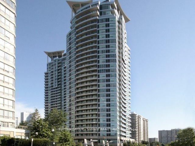 home for lease on 2807-33 Elm Drive