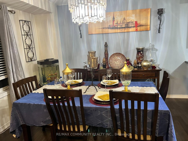 23 Francesco St, Brampton, L7A 4N6 | Image 3