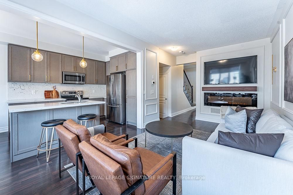 Townhouse for sale at 109 Holbrook Court, Milton, Ontario, L9E 1J2 - Ford - MLS: W12844882