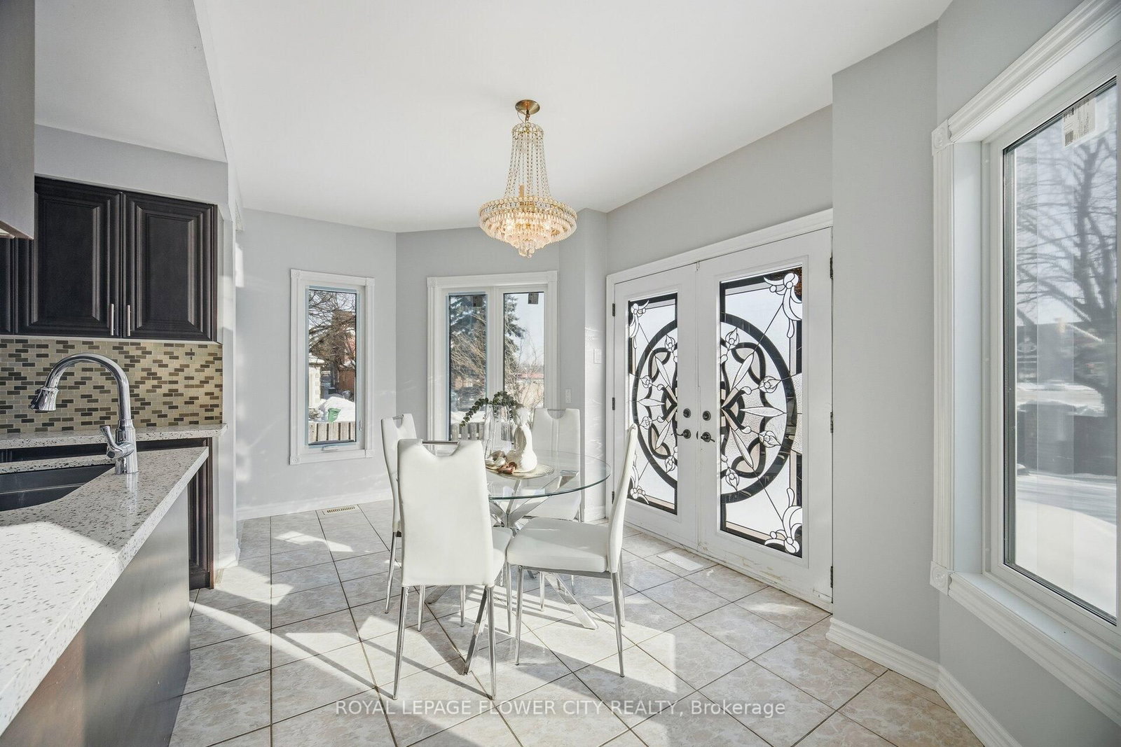 Detached House for sale at 1 Donaldson Drive, Brampton, Ontario, L6Y 3G7 - Brampton South - MLS: W12844998