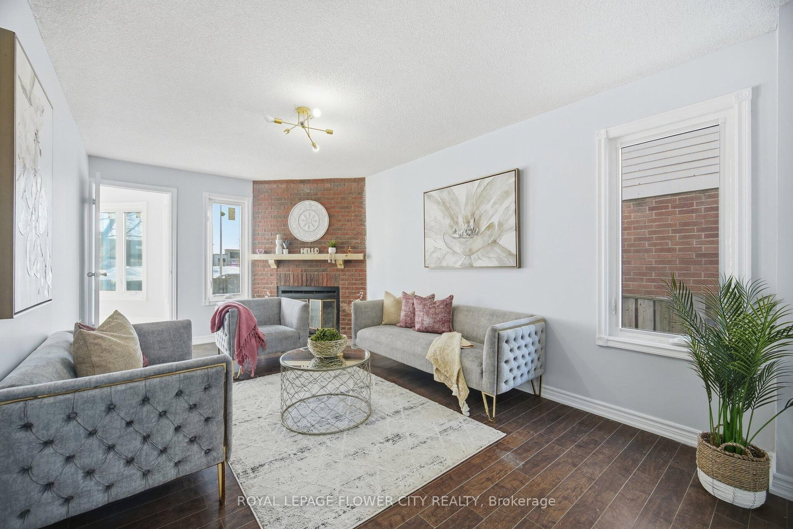 Detached House for sale at 1 Donaldson Drive, Brampton, Ontario, L6Y 3G7 - Brampton South - MLS: W12844998