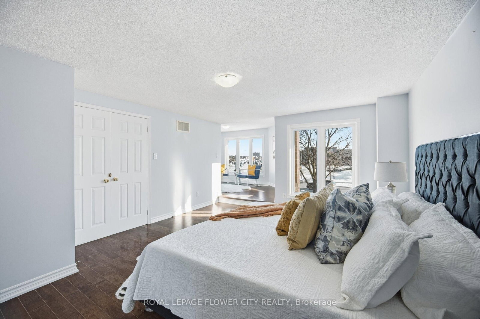 Detached House for sale at 1 Donaldson Drive, Brampton, Ontario, L6Y 3G7 - Brampton South - MLS: W12844998