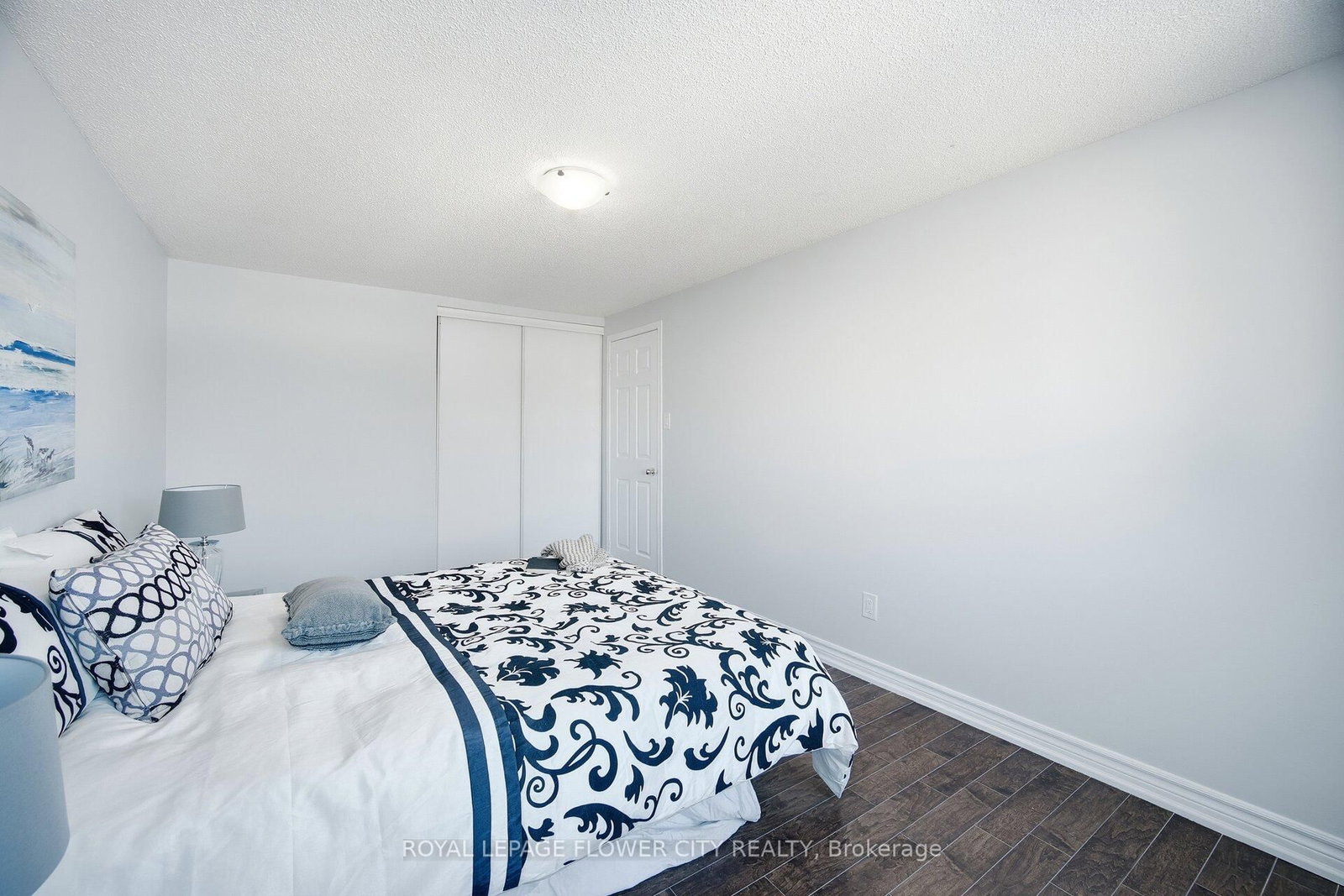 Detached House for sale at 1 Donaldson Drive, Brampton, Ontario, L6Y 3G7 - Brampton South - MLS: W12844998