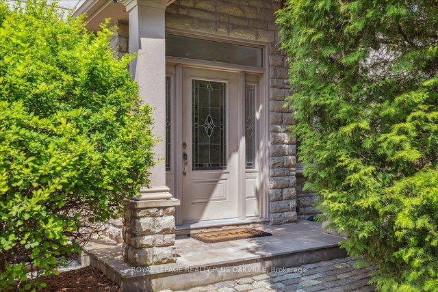 621 North Shore Boulevard E