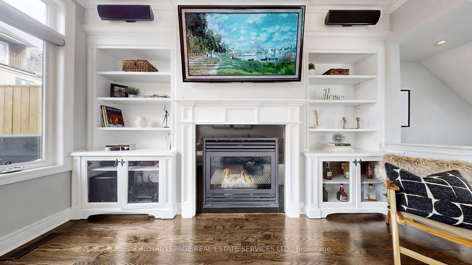 Listing Image 8