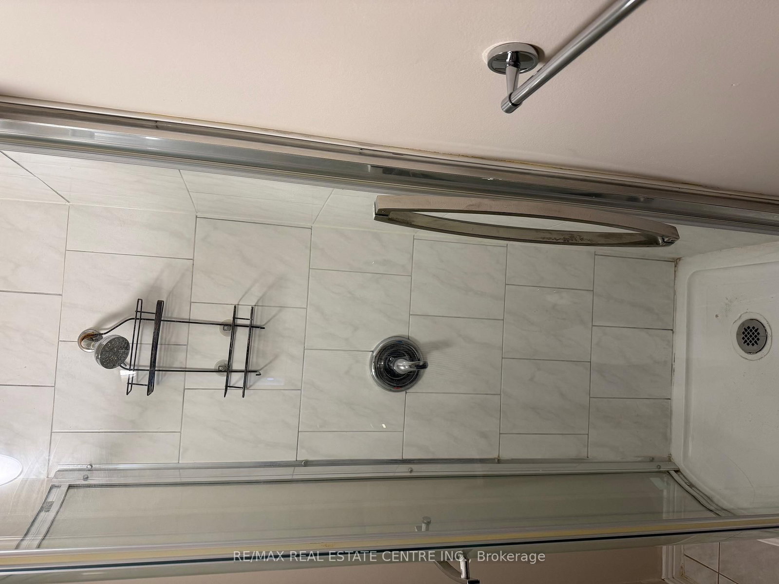 24 Nelson St Street E, Unit Unit A - Photo 12