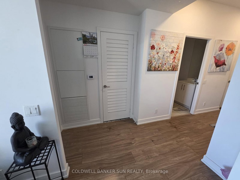 601 - 215 Veterans Dr, Brampton, L7A 4S6 | Image 3