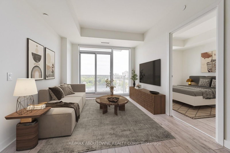 B0915 - 133 BRONTE Rd, Oakville, L6L 0H2 | Image 3