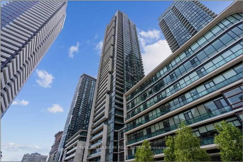 home for lease on 502-4070 Confederation Pkwy