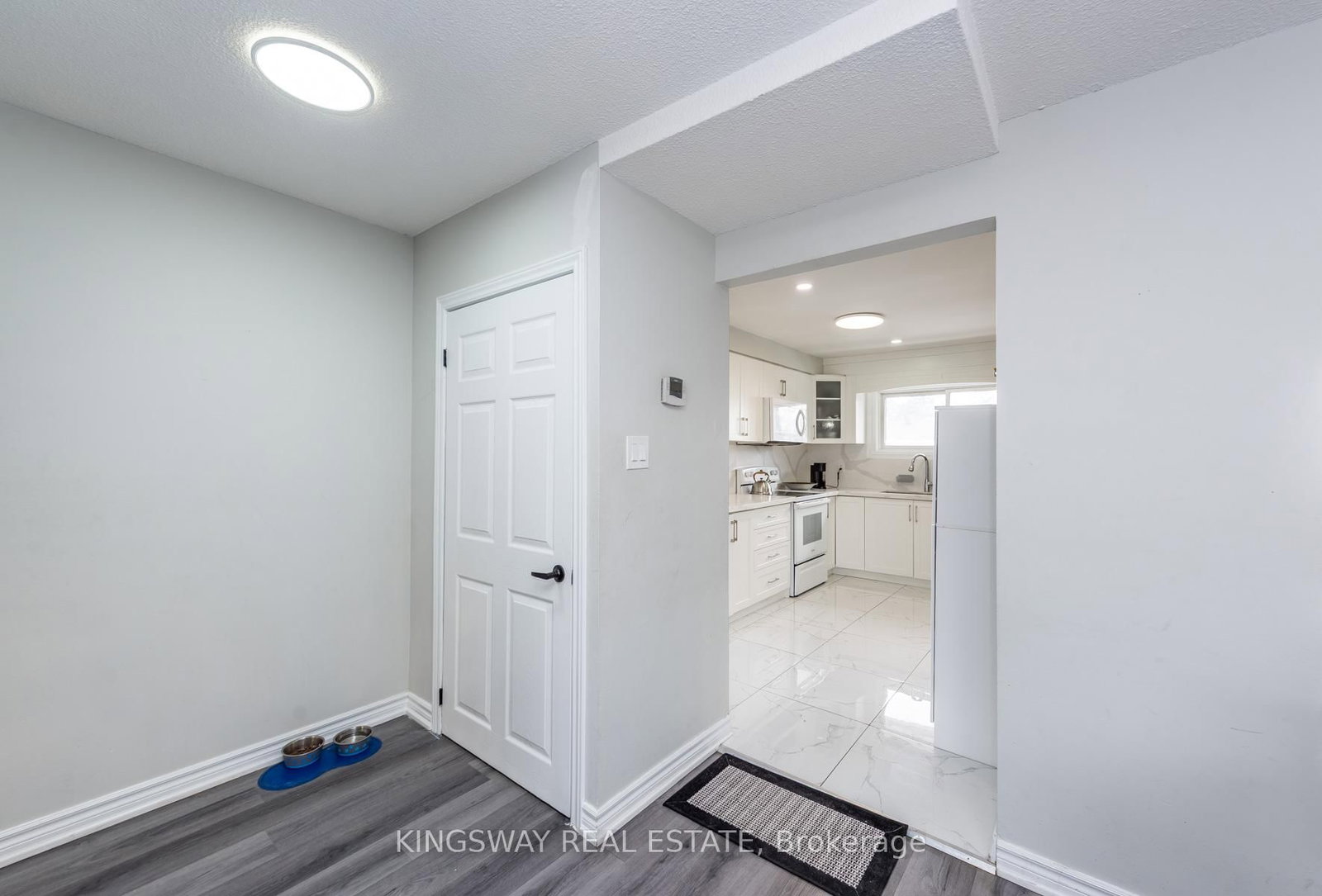 Townhouse for sale at 138 ASHTON Crescent, Brampton, Ontario, L6S 3J9 - Central Park - MLS: W12846540