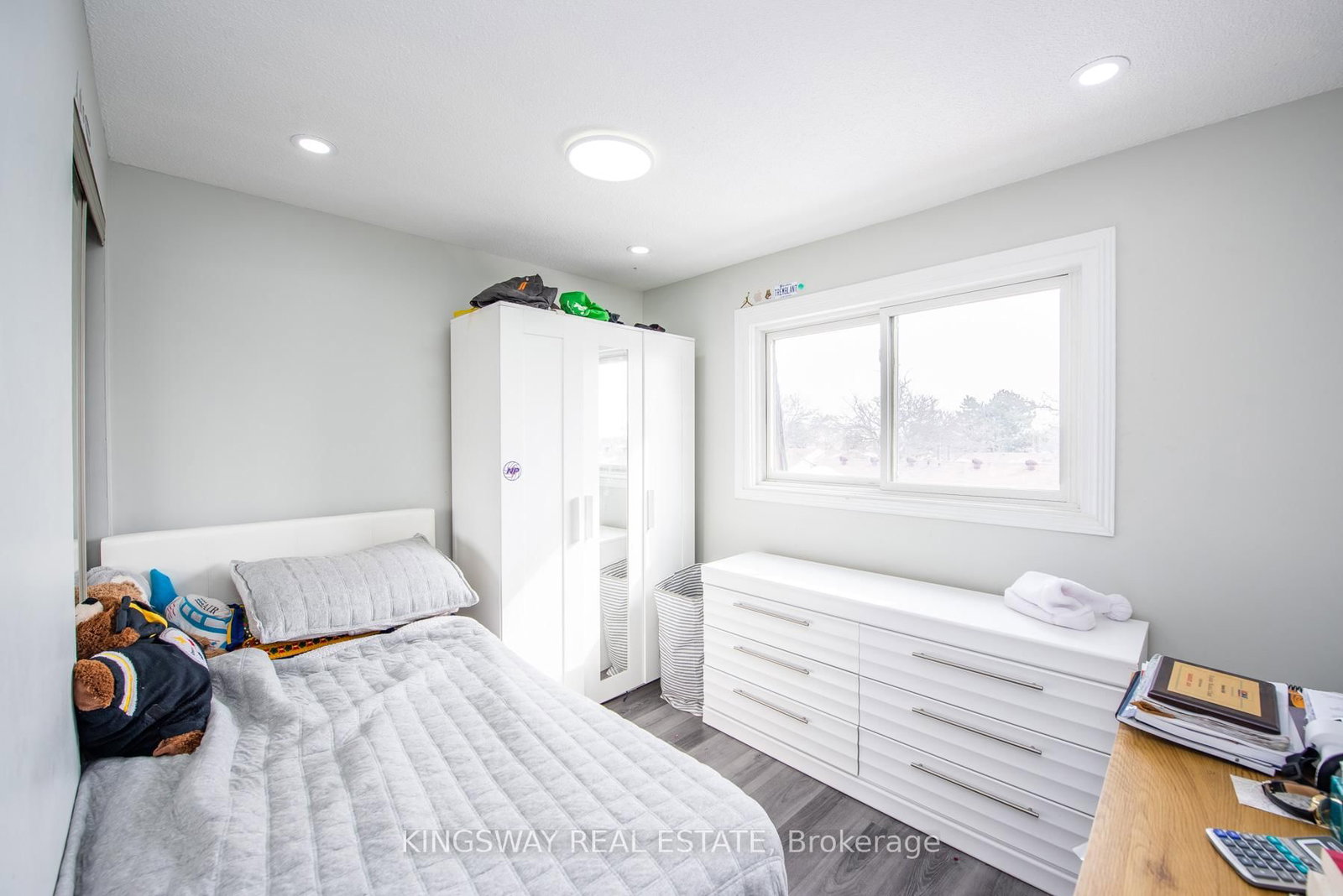 Townhouse for sale at 138 ASHTON Crescent, Brampton, Ontario, L6S 3J9 - Central Park - MLS: W12846540