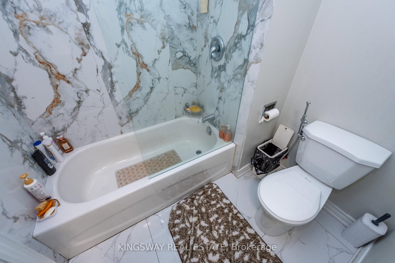 Townhouse for sale at 138 ASHTON Crescent, Brampton, Ontario, L6S 3J9 - Central Park - MLS: W12846540