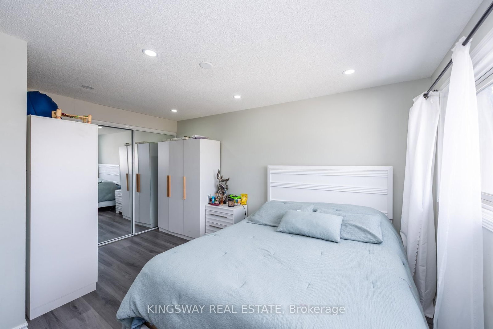 Townhouse for sale at 138 ASHTON Crescent, Brampton, Ontario, L6S 3J9 - Central Park - MLS: W12846540