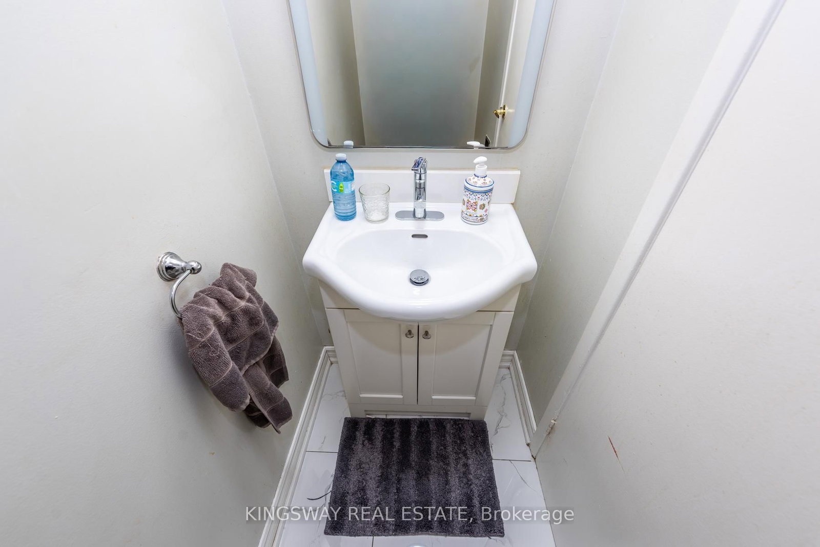 Townhouse for sale at 138 ASHTON Crescent, Brampton, Ontario, L6S 3J9 - Central Park - MLS: W12846540