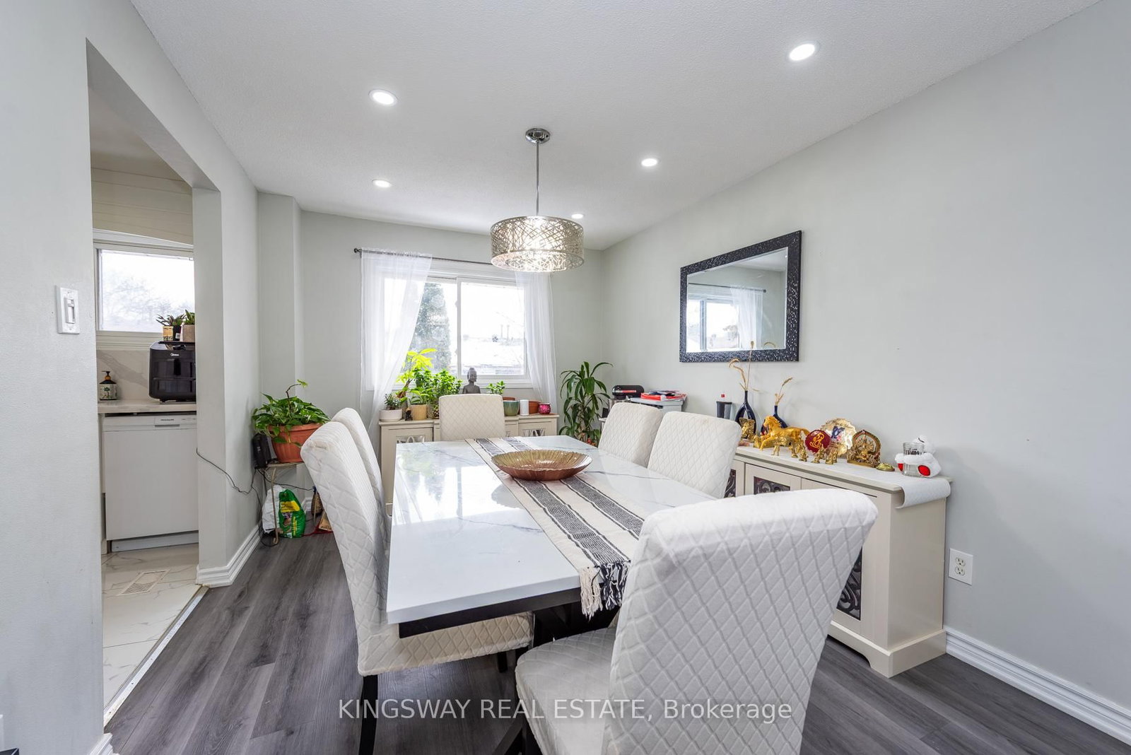 Townhouse for sale at 138 ASHTON Crescent, Brampton, Ontario, L6S 3J9 - Central Park - MLS: W12846540