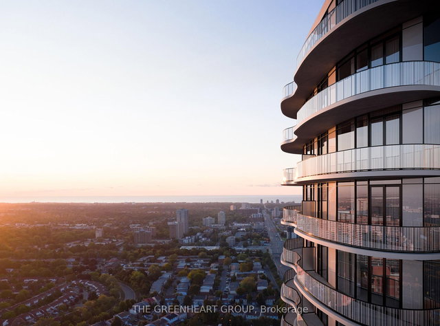 1809 - 1 Fairview Road E