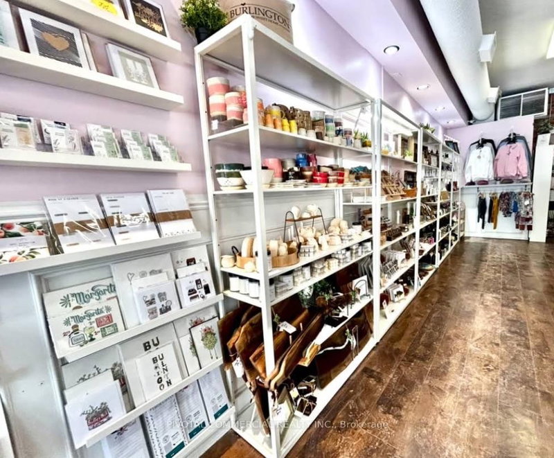 100 - 374 Brant St, Burlington, L7R 2E8 | Image 3