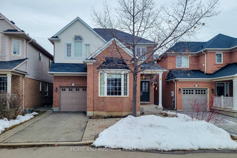 913 Mcewan Dr, Milton, L9T 0L4 | Image 2