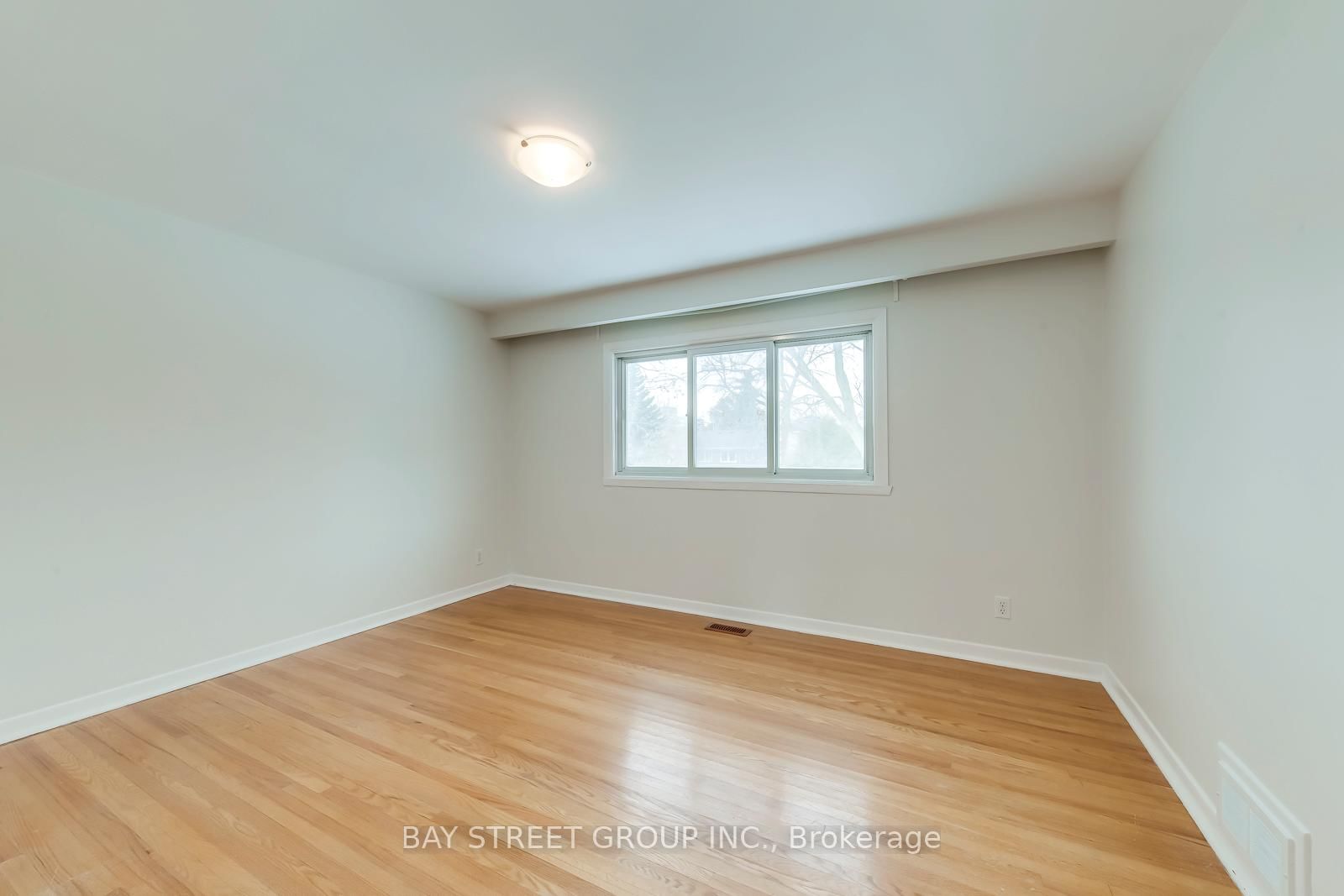 Detached House for sale at 49 Rayne Avenue, Oakville, Ontario, L6H 1C1 - College Park - MLS: W12847220