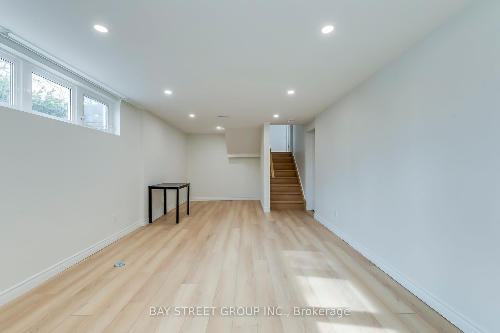 Detached House for sale at 49 Rayne Avenue, Oakville, Ontario, L6H 1C1 - College Park - MLS: W12847220