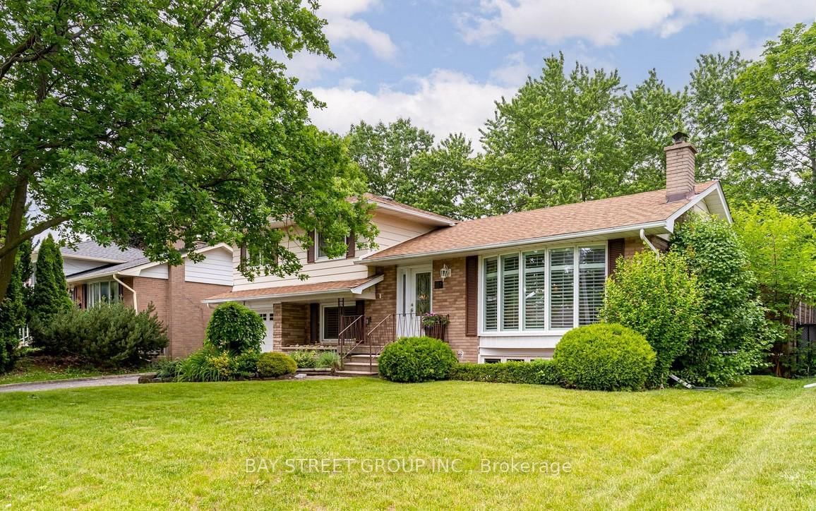 Detached House for sale at 49 Rayne Avenue, Oakville, Ontario, L6H 1C1 - College Park - MLS: W12847220