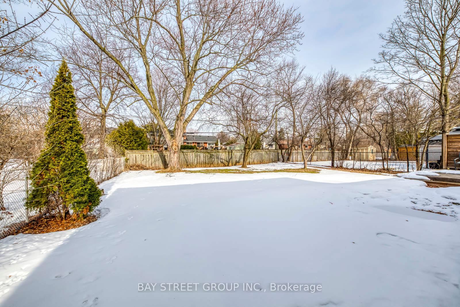 Detached House for sale at 49 Rayne Avenue, Oakville, Ontario, L6H 1C1 - College Park - MLS: W12847220