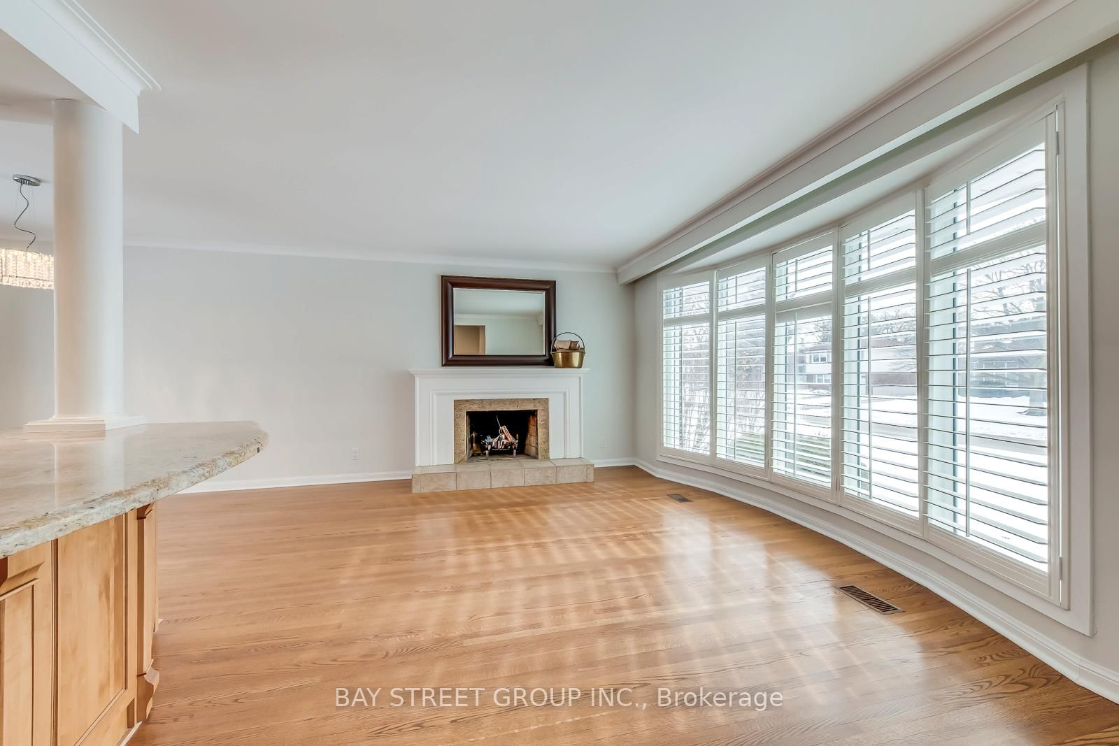 Detached House for sale at 49 Rayne Avenue, Oakville, Ontario, L6H 1C1 - College Park - MLS: W12847220