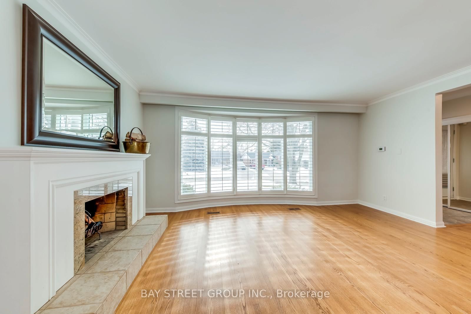 Detached House for sale at 49 Rayne Avenue, Oakville, Ontario, L6H 1C1 - College Park - MLS: W12847220