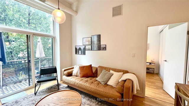 203 - 152 Annette Street