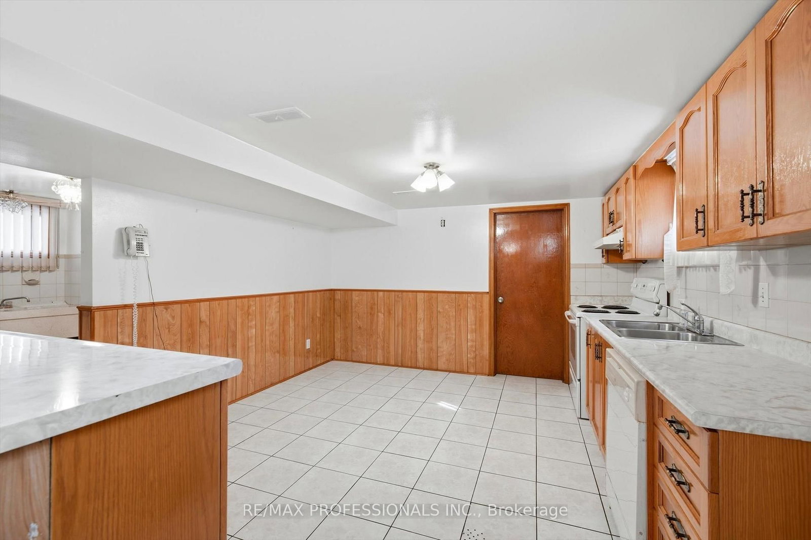 Detached House for sale at 54 Culnan Avenue, Toronto, Ontario, M8Z 5B2 - Islington-City Centre West - MLS: W12848088