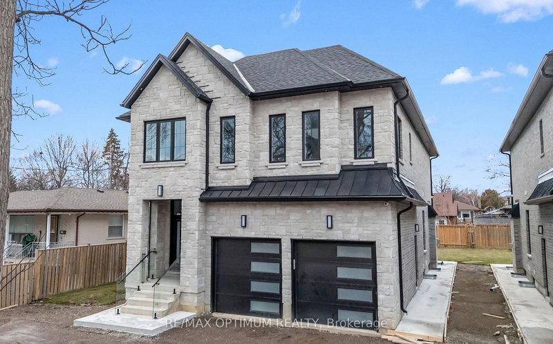 30 Mclaughlin Rd N, Brampton, L6X 1Y7 | Image 2