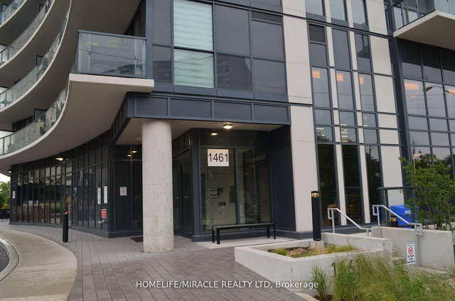 1305 - 1461 Lawrence Avenue W