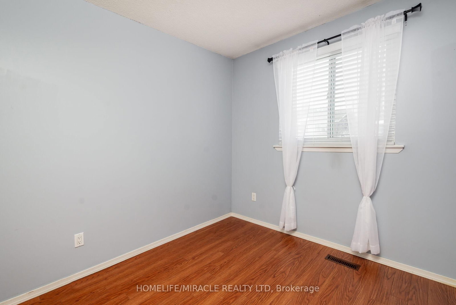 Townhouse for sale at 51-70 Moregate Crescent, Brampton, Ontario, L6S 3K9 - Central Park - MLS: W12848468