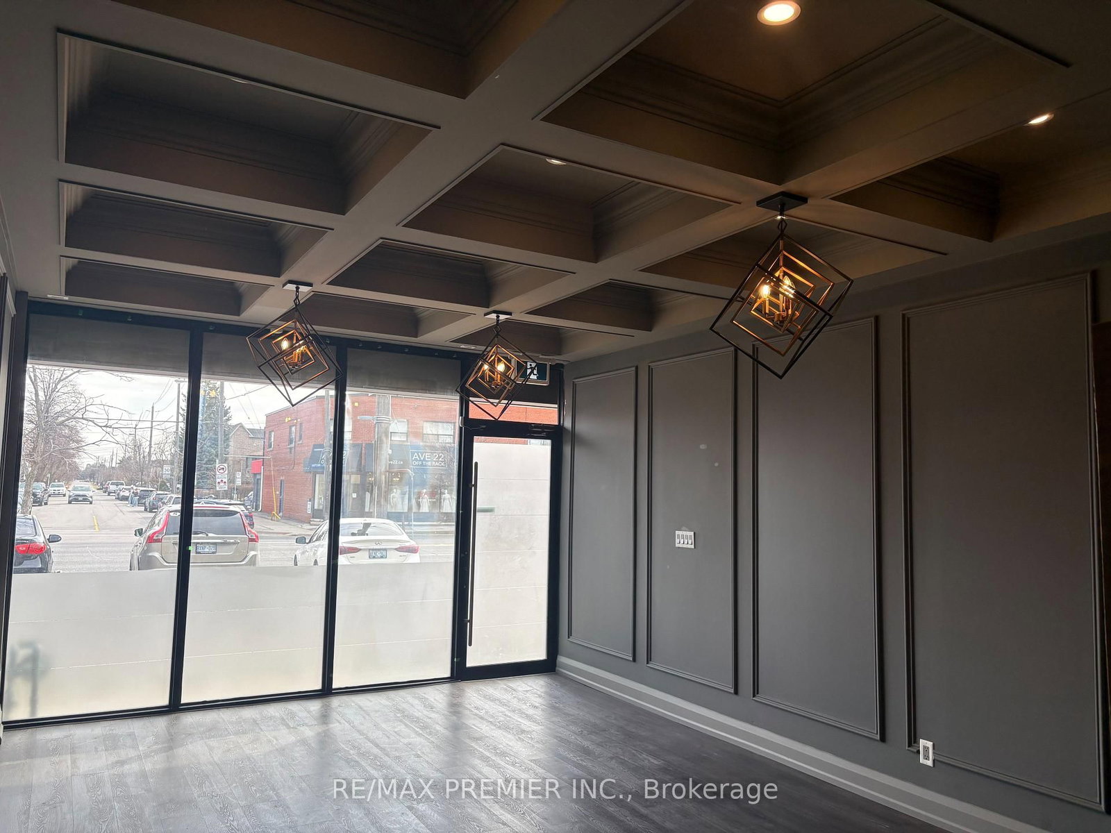 2892 Dufferin Street - Photo 3