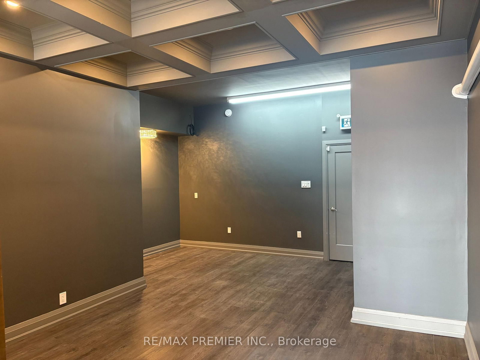 2892 Dufferin Street - Photo 4