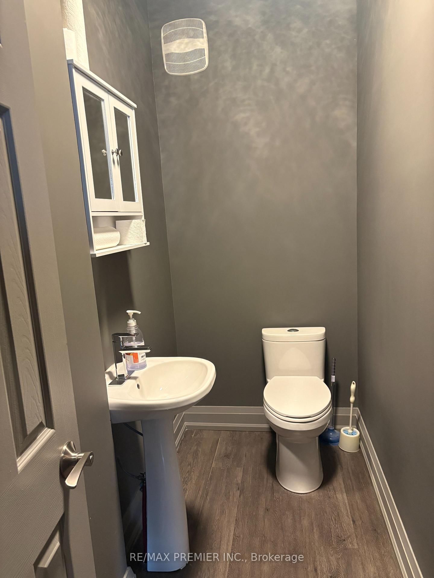 2892 Dufferin Street - Photo 5