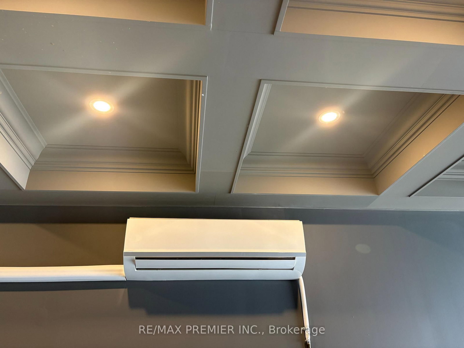 2892 Dufferin Street - Photo 7