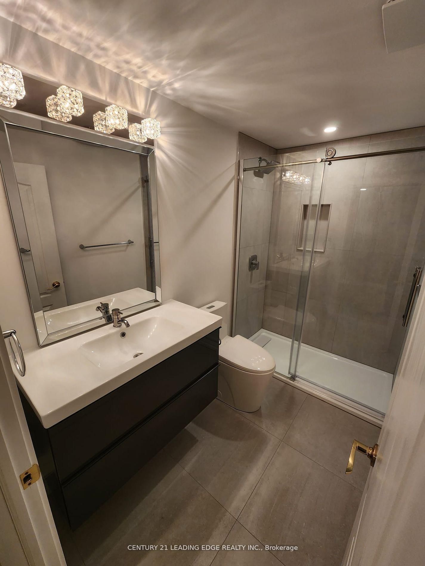 1136 Hickory Hollow Glen, Unit Lower - Photo 10