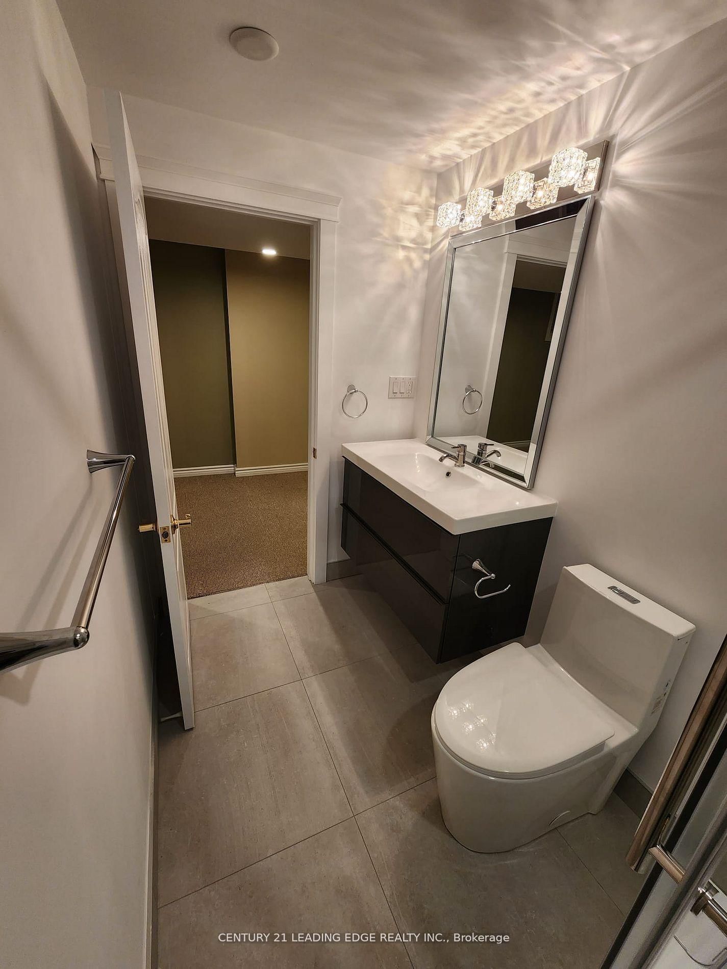 1136 Hickory Hollow Glen, Unit Lower - Photo 11