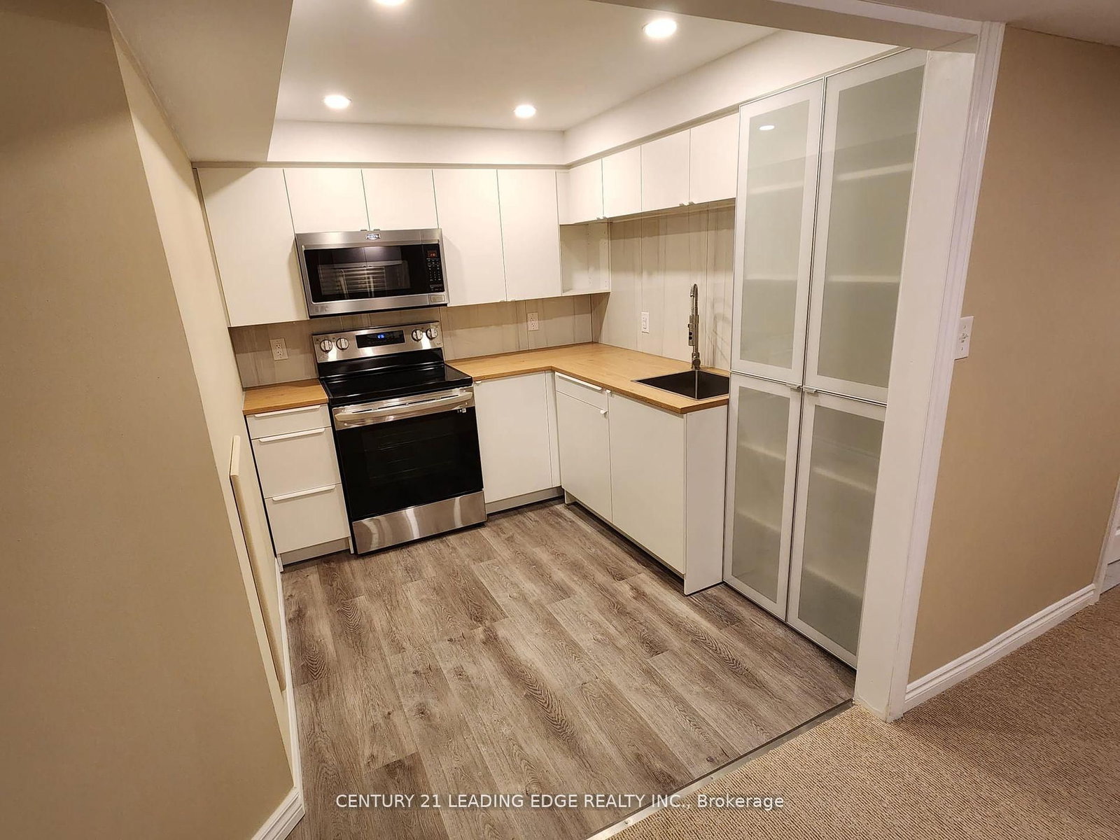 1136 Hickory Hollow Glen, Unit Lower - Photo 5