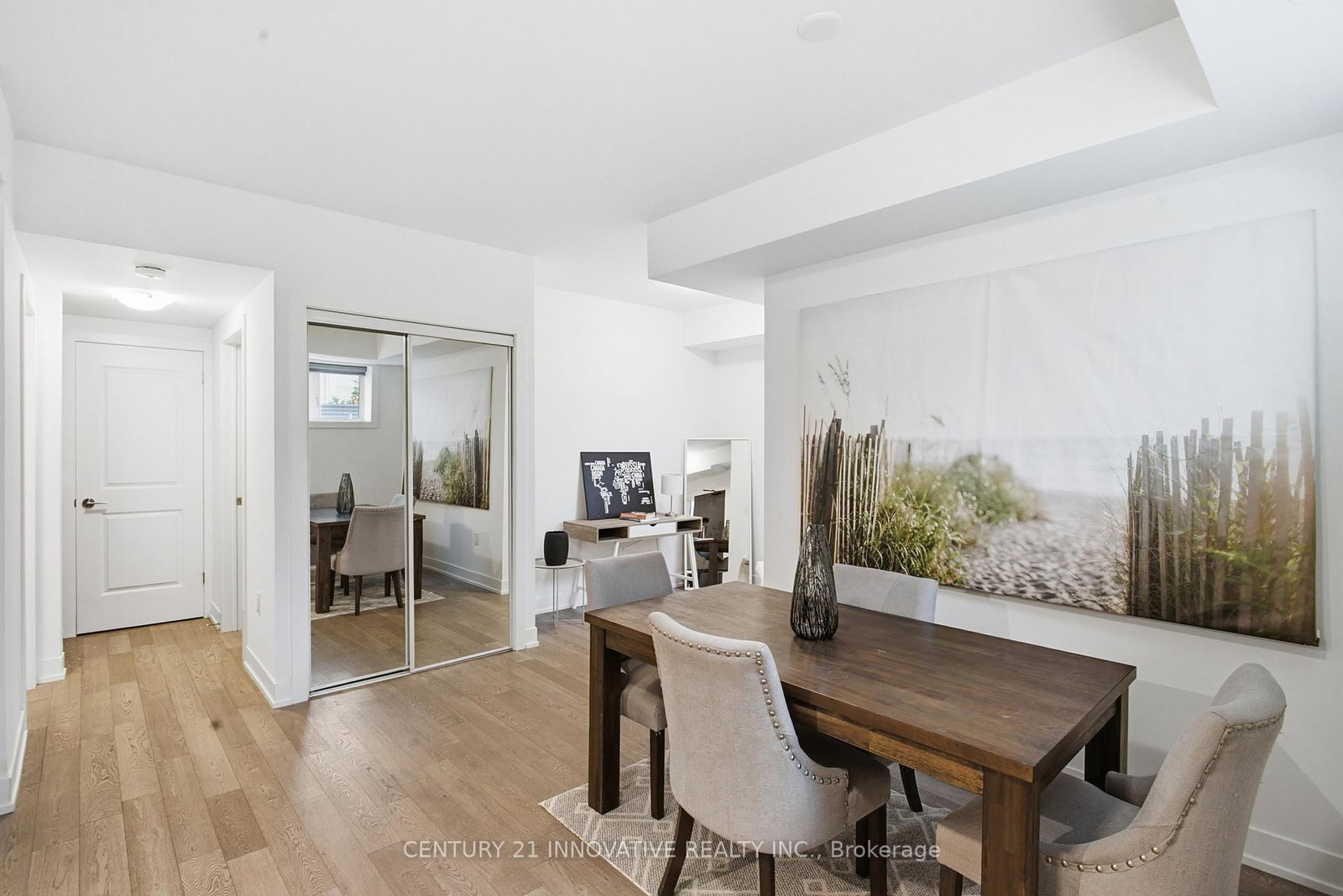 Townhouse for sale at 104-1115 Douglas McCurdy Common Street, Mississauga, Ontario, L5G 0C6 - Lakeview - MLS: W12849686