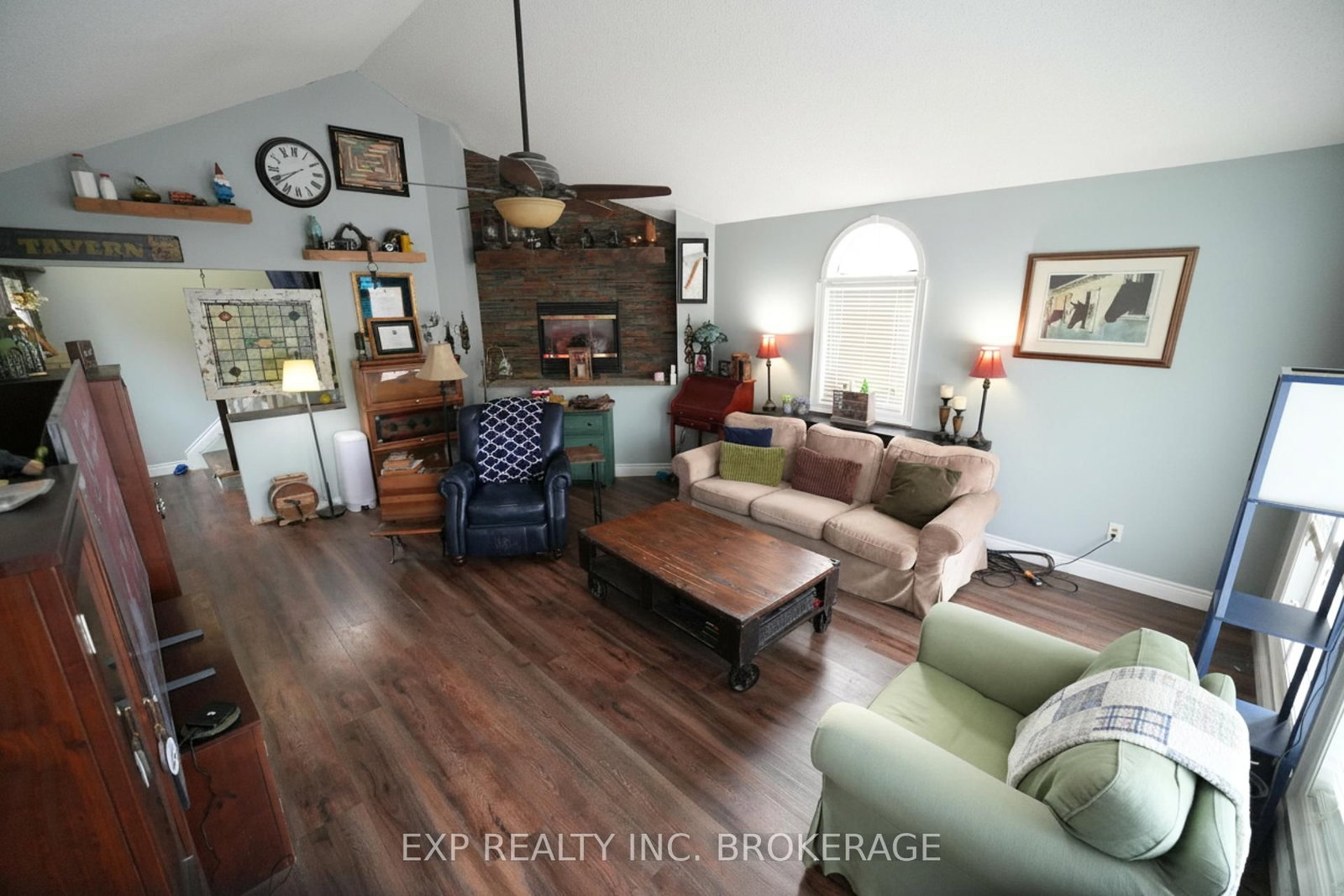 Detached House for sale at 42 Ripley Crescent, Brampton, Ontario, L6Y 5C4 - Fletcher's West - MLS: W12849950