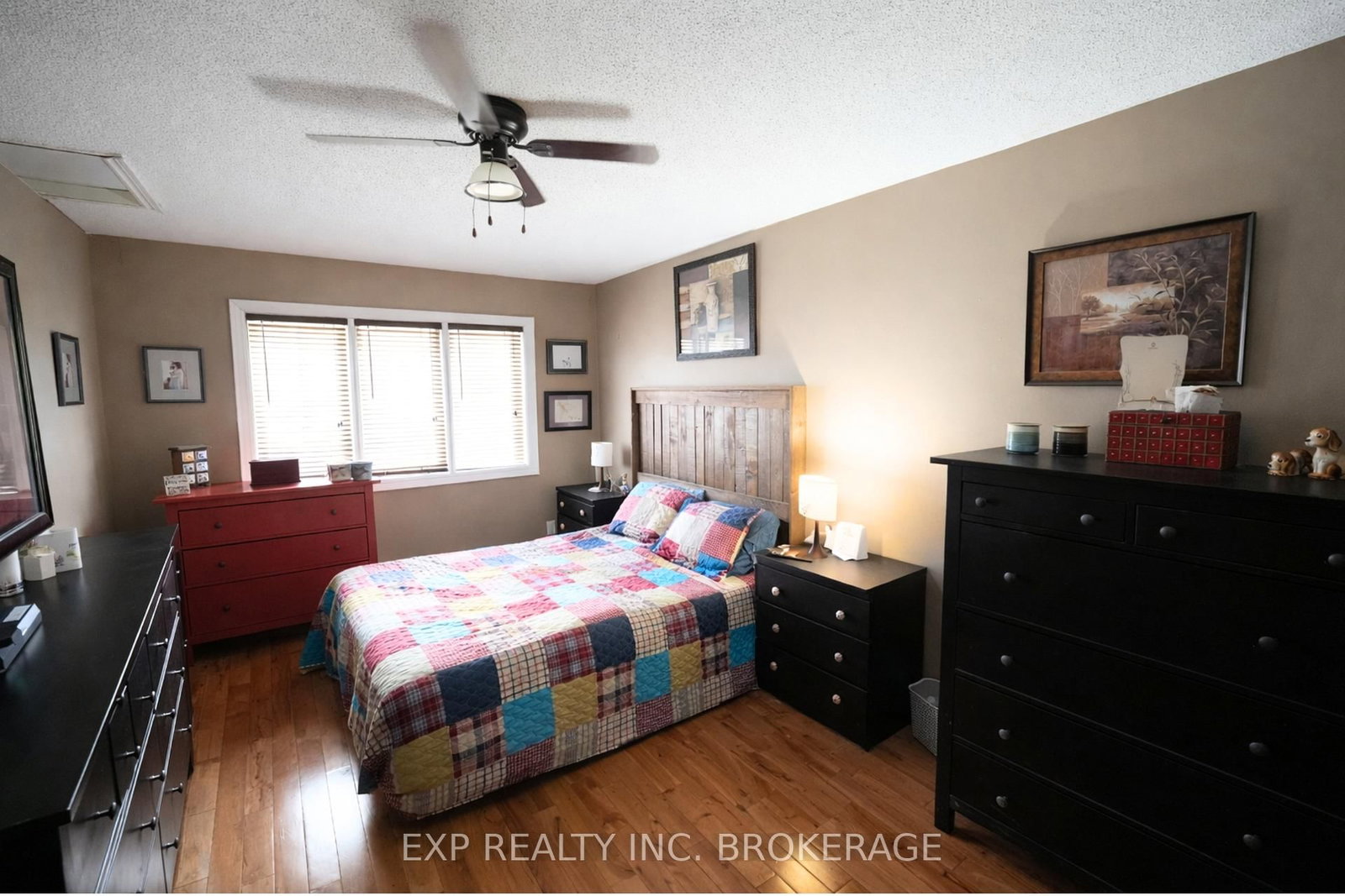 Detached House for sale at 42 Ripley Crescent, Brampton, Ontario, L6Y 5C4 - Fletcher's West - MLS: W12849950