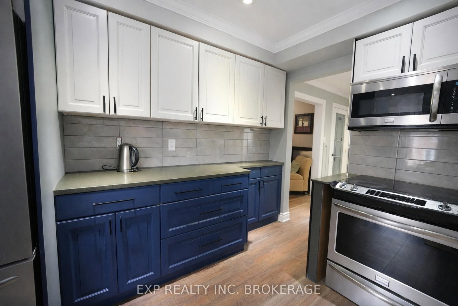 Detached House for sale at 42 Ripley Crescent, Brampton, Ontario, L6Y 5C4 - Fletcher's West - MLS: W12849950