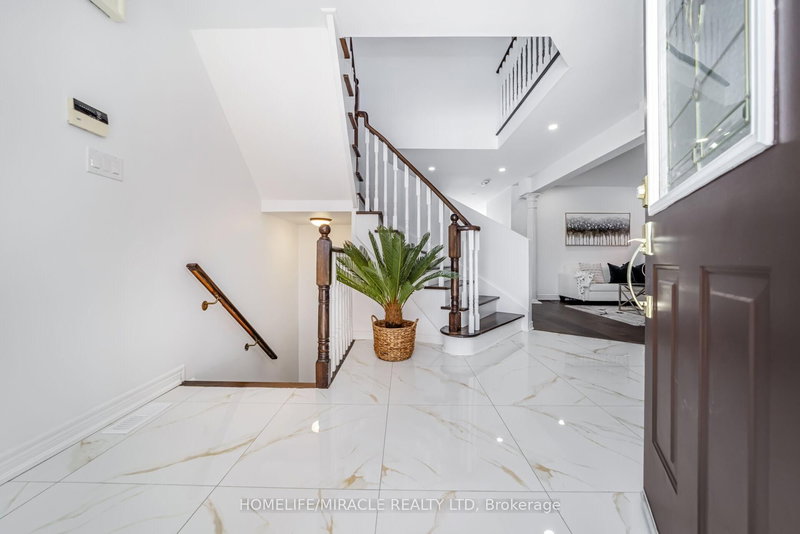 49 Cross Country Blvd, Caledon, L7E 2N6 | Image 3