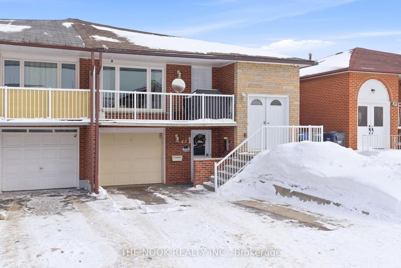 43 Prouse Dr, Brampton, L6V 3A3 | Image 2