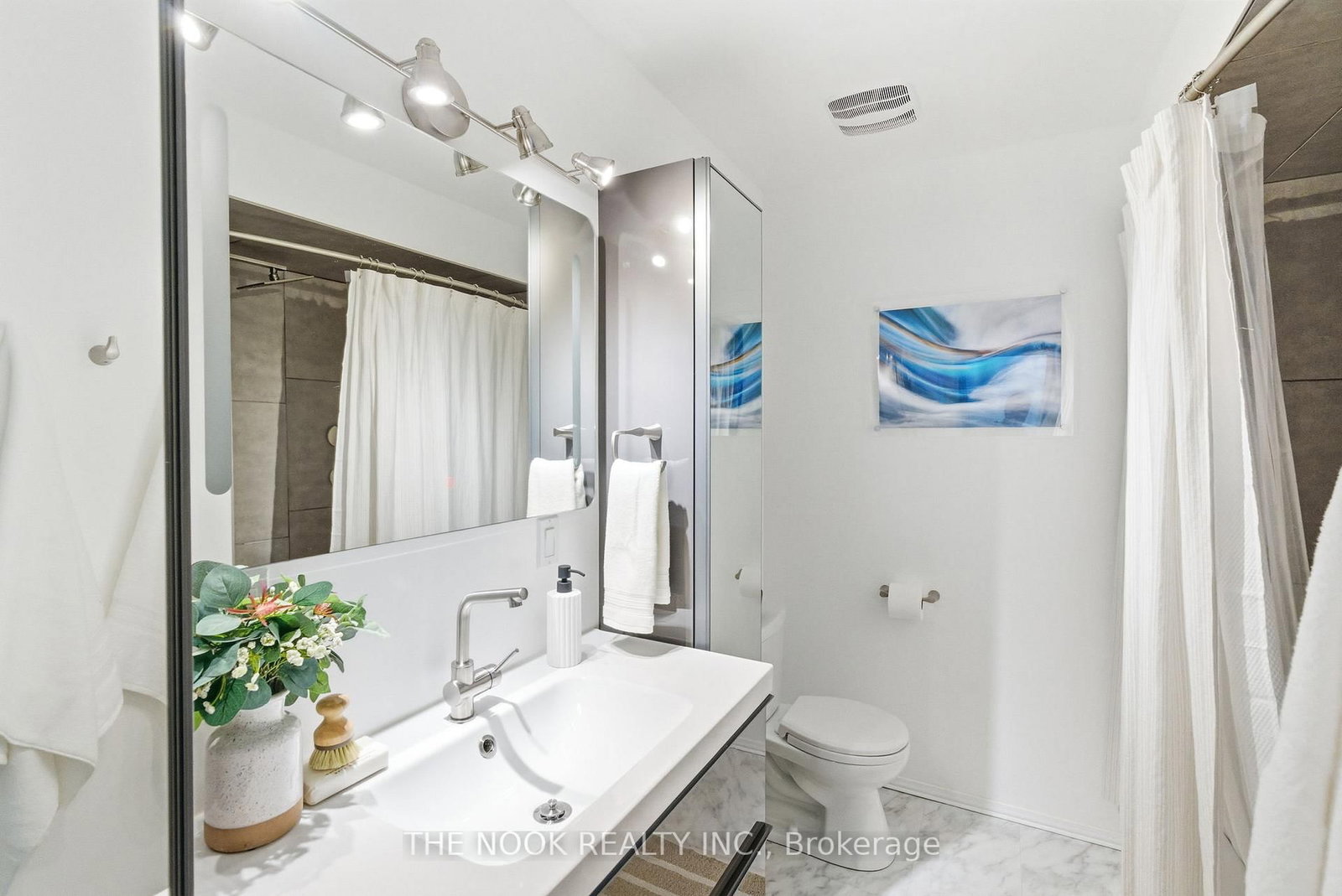 Semi-Detached House for sale at 43 Prouse Drive, Brampton, Ontario, L6V 3A3 - Brampton North - MLS: W12850354