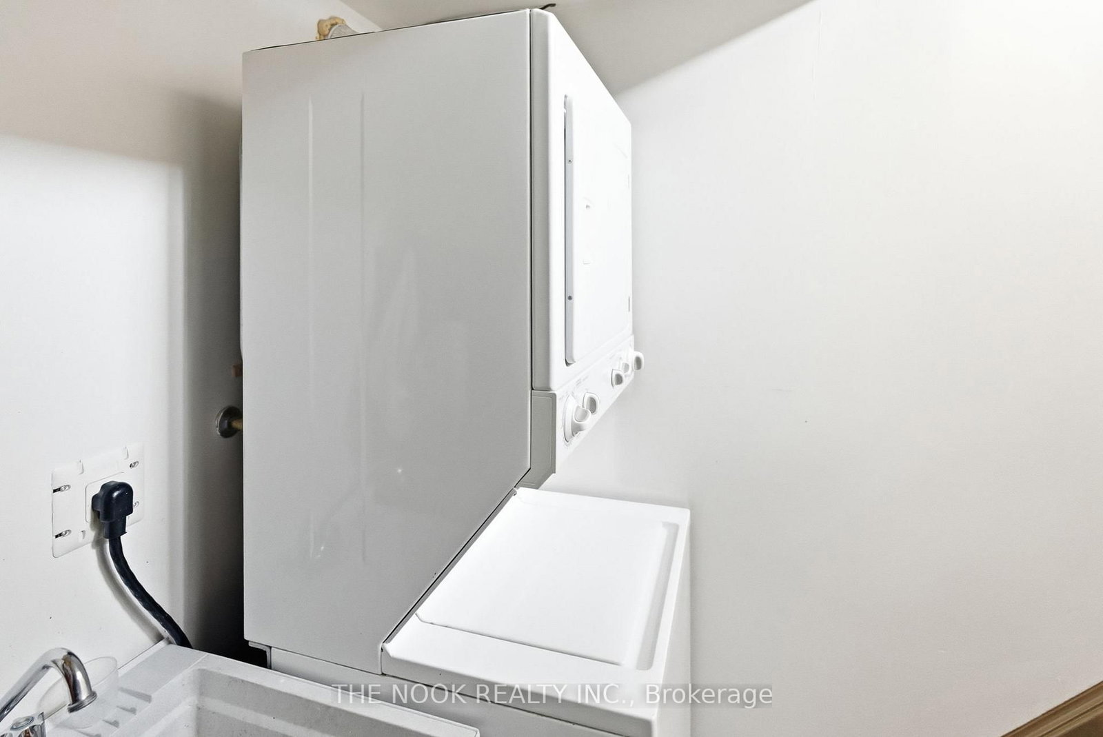 Semi-Detached House for sale at 43 Prouse Drive, Brampton, Ontario, L6V 3A3 - Brampton North - MLS: W12850354